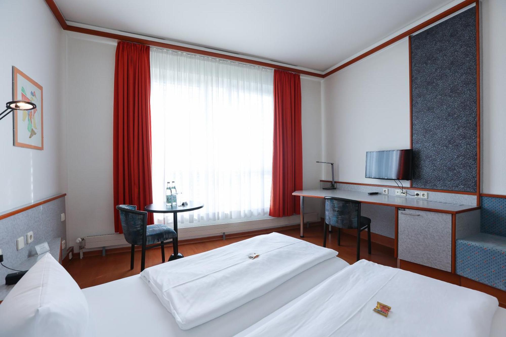 Hotel Blaubeurer Tor Ulm Eksteriør billede